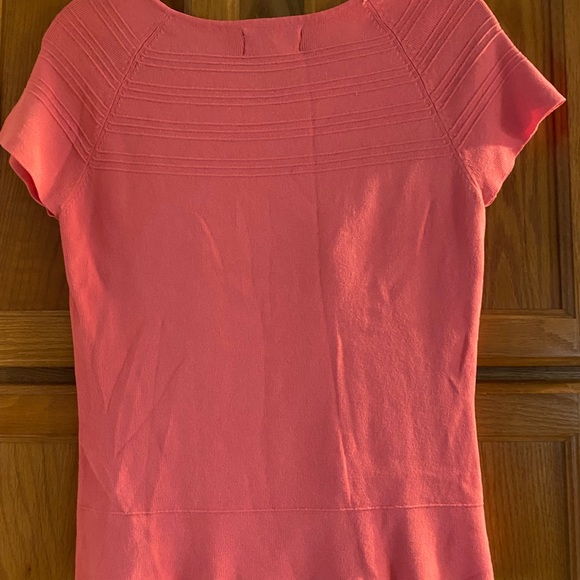 EUC - Peach knit type top - Picture 2 of 5